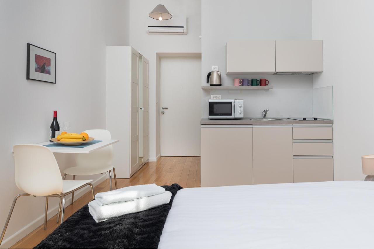 Modern Studio Near Park Zrinjevac And Main Square Zagreb Exteriör bild