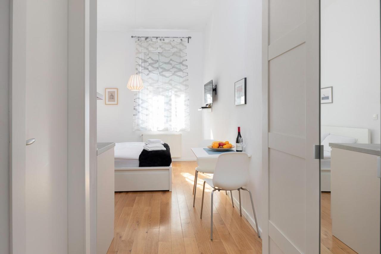 Modern Studio Near Park Zrinjevac And Main Square Zagreb Exteriör bild