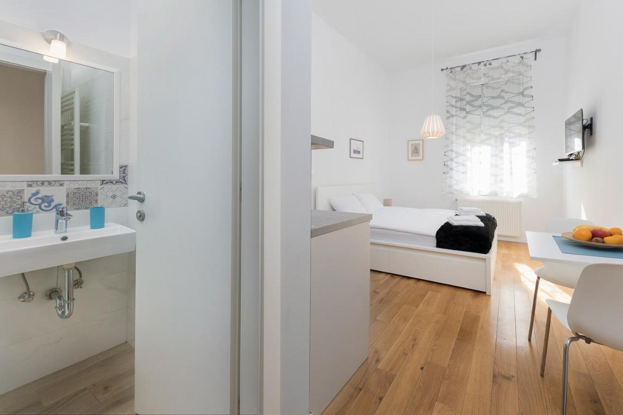 Modern Studio Near Park Zrinjevac And Main Square Zagreb Exteriör bild
